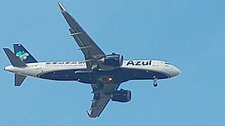 Airbus A320NEO PR-YRV on final approach coming from Uberlândia to Fortaleza