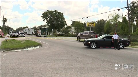2 dead, hostage safe in Wimauma standoff, sheriff says