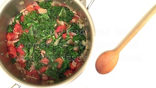 Comment Faire le Kale à la Provençale et au Bacon