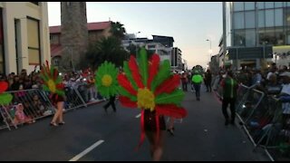 SOUTH AFRICA - Cape Town - The Cape Town Carnival (Video) (6Cj)