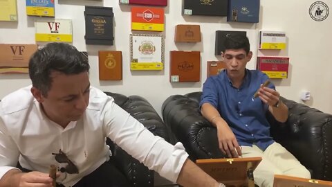 Degustando JAMM CIGARS com Bruno Pontes. Novo contratado Cigars Club Brazil.