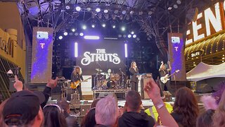 “Could Have Been Me” by the Struts live on New Years Eve 2023 in Las Eva’s