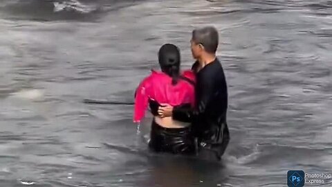 Elder man saves young girl from drowning