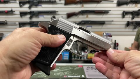 Pistola Walther PPK a Arma do James Bond 007