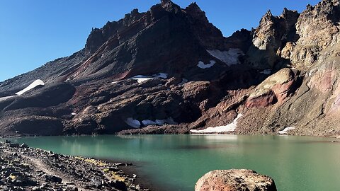 EXPLORING THE CROWN JEWELS of Three Sisters Wilderness @ No Name Lake & Bend Glacier! | 4K | Oregon