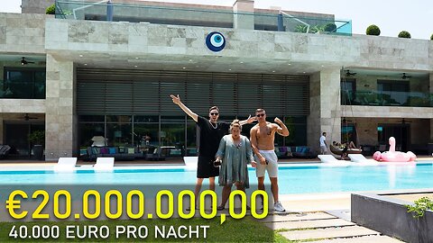 Roomtour im teuersten HOTEL Europas - 40.000€ PRO NACHT - Mit Lukas Podolski in der 20 Mio Villa!