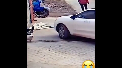 😂😂full fun comedy video caught on camera😜 comedy video 😜😂😂 masti masala😂😂 whatsapp video #shorts(4)