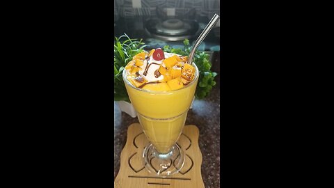 quick mango ice cream shake for summer