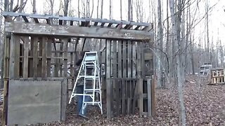 Putting Pallet Roof On My Sugar Shack