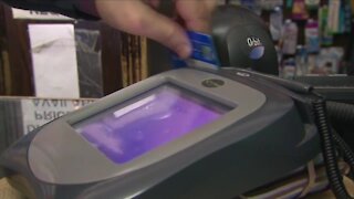 Investigation: Store credit cards may not be the best route to go for holiday shopping