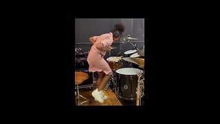 Dance Riah - Praise Break - Female Drummer