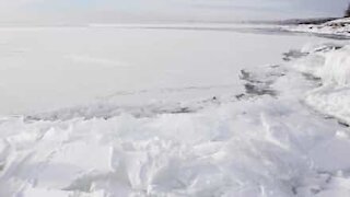 La glace du lac Supérieur est vivante!