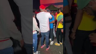 Crazy Dance Moves in Jamaica 🇯🇲, 2GranTv