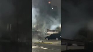 TORCIDA DO FLAMENGO FAZ FOGUETÓRIO EM FRENTE HOTEL DO CORINTHIANS #Shorts