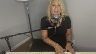 Pam sings “In the Garden”