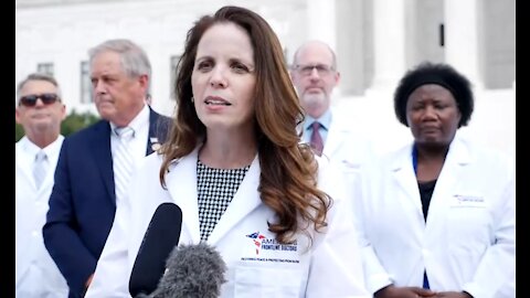 "Nobody Needs to Die" - Frontline Doctors Storm D.C. - "Thousands of Doctors" are Being Silenced