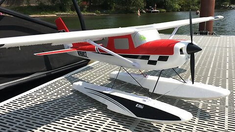 E-flite Carbon-Z Cessna 150 RC Plane | Water Maiden With Wild Bill Flynn