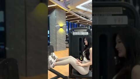 Hot Chinese Girl Going Though Her Workout At the Gym