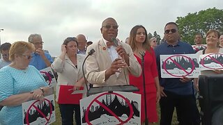 James Sanders The Opposition to @GovKathyHochul @NYCMayor #migrant #migrants Aqueduct Racetrack