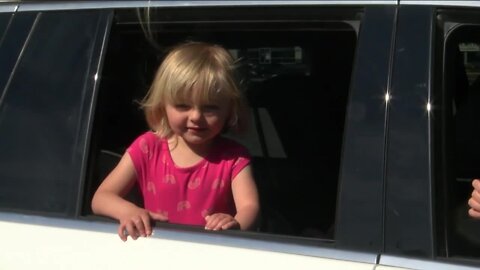 End of year parade for preschoolers in Clarence