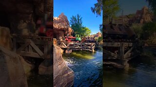 Big Thunder Mountain Railroad at Disneyland #disneyland #bigthunder #frontierland #coaster