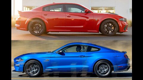 Mustang GT vs Dodge Charger SRT8 - 1/4 Mile Drag Race !!