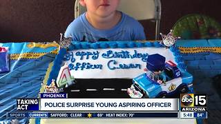 Police surprise child in Phoenix for birthday