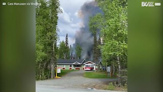Motorhome explode e assusta moradores no Alaska