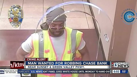 Man robs bank in Henderson