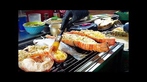 EXTREME Seafood in Bangkok Chinatown | STREET FOOD tour in Thailand