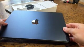 M2 MacBook Air Unboxing - ASMR