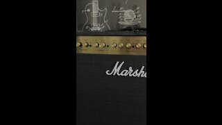 Marshall DSL40 CR midi switching