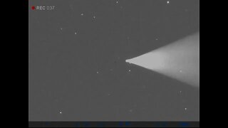 fast faint object pulses back UFO flyby x2