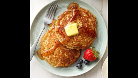 Nice And Easy Oatmeal Pancakes without banana