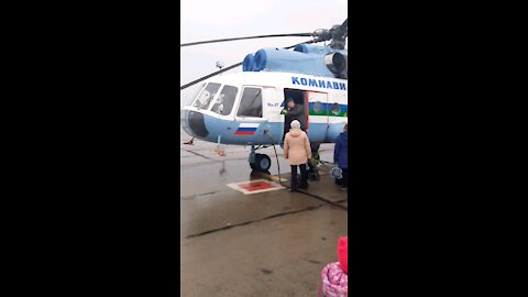 Helicopter refueling)