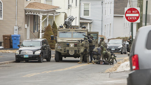 Long Hill Ave. Standoff & SWAT Incident (Shelton, Ct) 2/1/18