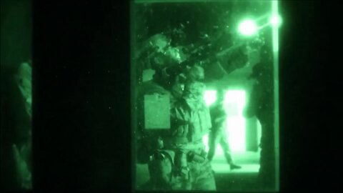 Marines with 22nd MEU Execute Night Raid