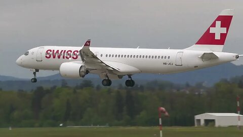 Plane spotting at Zurich airport 21 aircrafts in 10 minutes heavys,special liverys