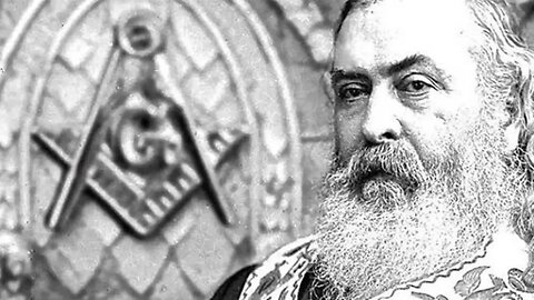 Who is Albert Pike? 🎅🏼