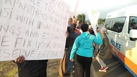 WATCH: Slow start to Soweto Shutdown, business as usual in township (VJt)