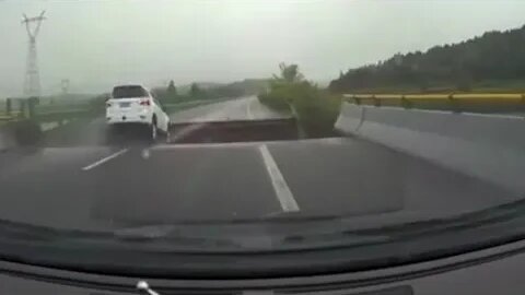 Car drives off a collapsed bridge and plunges into a crater #dashcam #collapsed #cardrives