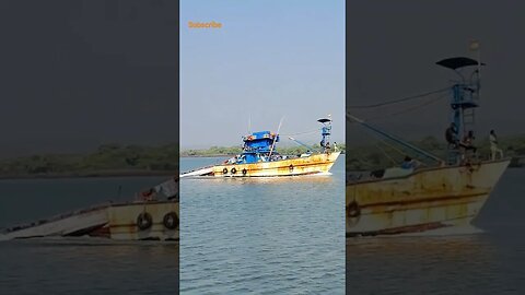 #goa #youtubeshorts #viral #trawler #fishingboat #sea #shorts #shortvideo #travel #netfishing #boat