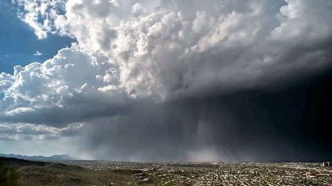 Rain Bomb: Rare 'Wet Microburst’ Caught on Camera in Stunning Timelapse