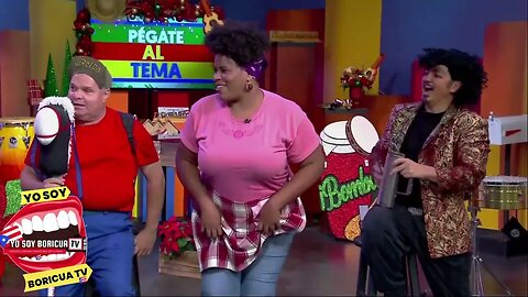 Comedia PEGATE al tema la abeja Pegate al mediodía