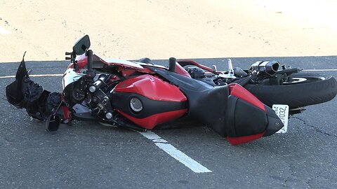 West Sacramento : Lake Road Vehicle vs Motorcycle 8/11/2024