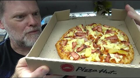 Pizza Hut Schnitzza Pizza Review