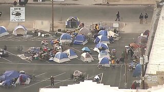 Crews cleaning up homeless camps near downtown Phoenix