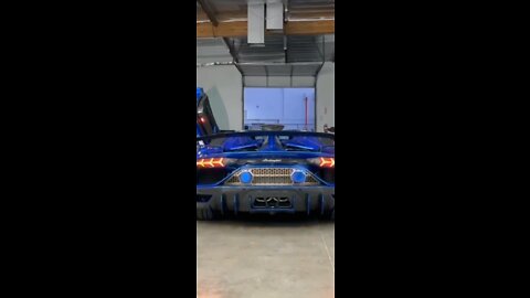 LAMBORGHINI AVENTADOR SVJ V12 BRUTAL SOUND