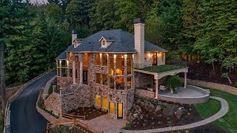 Washington Luxury Homes - Castle on the Hill