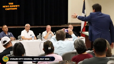 Alex Stein confronts Uvalde City Council: "This is why I'm here to expose you."